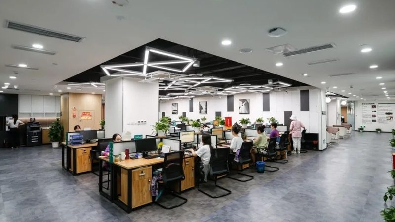 小标题：了解证书含金量，别被“保过”误导